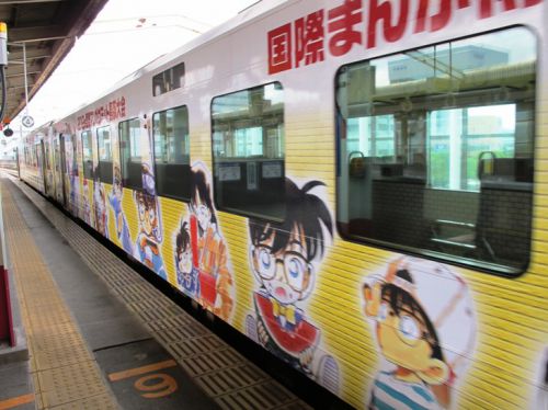 コナンのラッピング列車