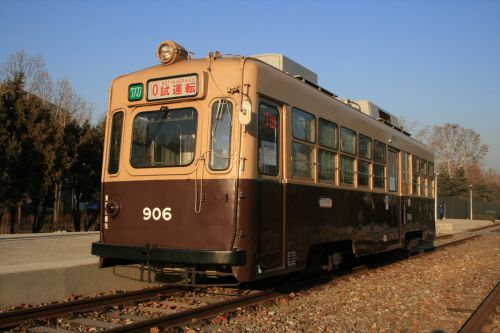元大阪市電2601形、ソウル市「花郎台駅」(화랑대역)へ到着!