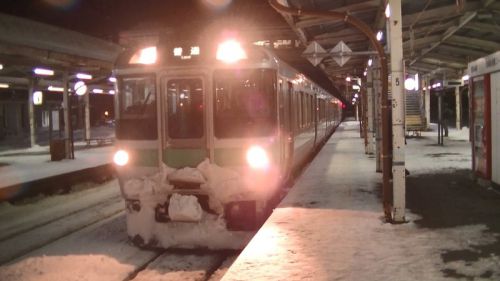 JR北海道721系電車 函館本線滝川駅に到着