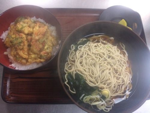 【JR新橋駅】ポンヌッフ