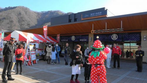SL大樹《鬼怒川温泉駅》転車台での楽しいパフォーマンス