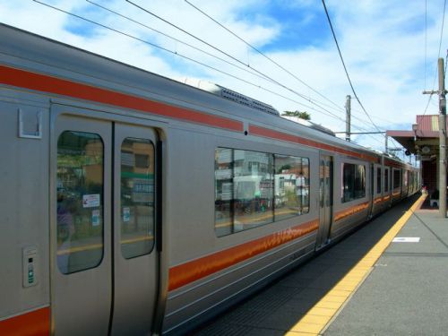【駅舎探索】富士岡駅という富士山の隠れた絶景スポットに出会う