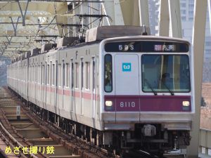 東京メトロ半蔵門線 @ 小菅駅