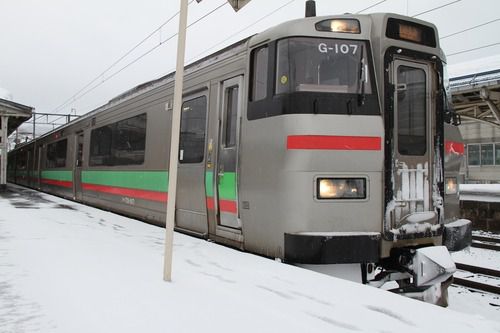 小樽駅にて、731系電車G-107編成さん。