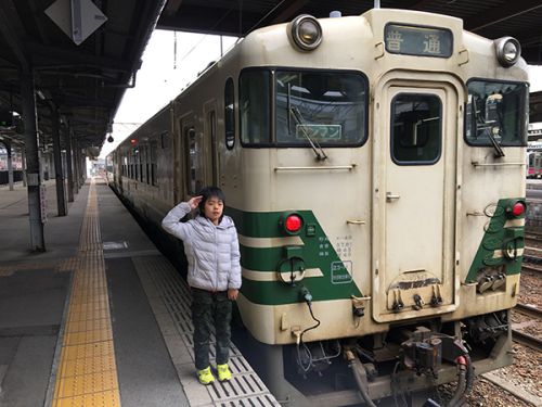 【親子鉄】蓄電池電車でミニ旅行?新旧男鹿線を体験