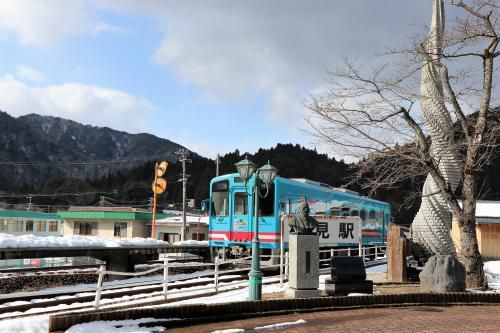 樽見駅を後にし、本巣まで
