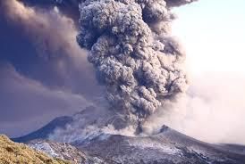 各地で噴火相次ぐ!地震も多発!不気味列島! スーパー南海トラフ地震の前兆か!?注意するに越したことはない!