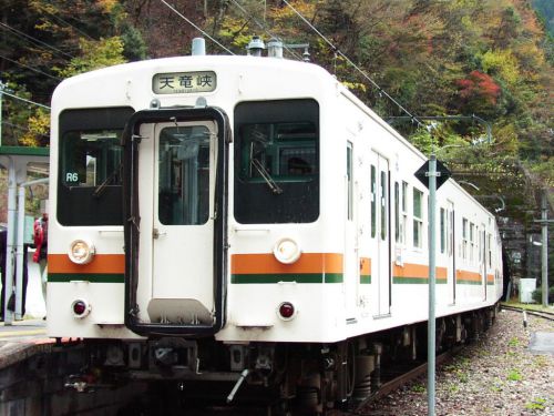 青春18きっぷで乗りたい川沿いの絶景路線4選