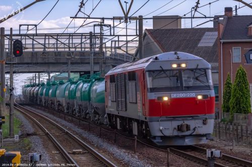 GWでも石油列車は健在!!