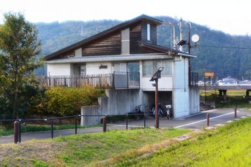 河辺の森駅(近江鉄道本線)