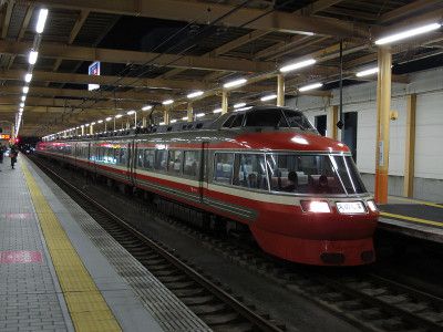 小田急7000形(LSE) 小田急江ノ島線特急ロマンスカー「えのしま」