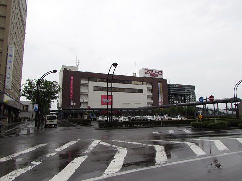 30年以上前から不変?弘前駅ビル「アプリーズ」。 【2014年08月 青森県弘前市】