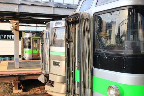 721、733、721 in 手稲駅