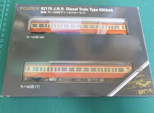 TOMIXの92179 国鉄キハ45形ディーゼルカー セットを弄る