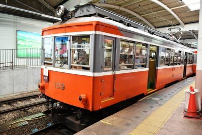 箱根登山電車モハ2形109号に乗りました