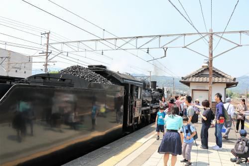 荒川沿いを走り、長瀞駅へ