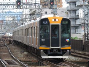 鶴橋駅のホーム端で撮影会【その2】|大阪環状線323系で天王寺駅へ移動