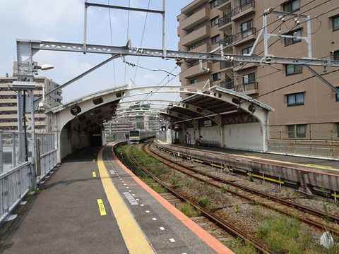 【JR東日本ローカル線の旅(31)】2018/8/6[4日目]　昭和の雰囲気を色濃く残す鶴見線国道駅