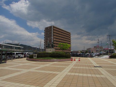 新幹線を降りたら即我が家?東広島駅前のマンション。 【2018年05月 広島県東広島市】