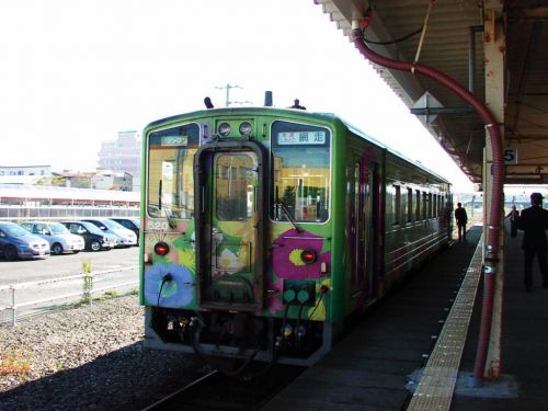 釧網本線「快速しれとこ摩周号」に指定席を試験的に導入! 将来の観光列車導入へとつなげてほしい取り組みです