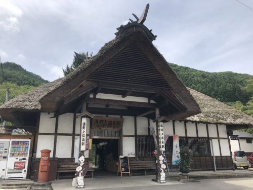 会津鉄道 トロッコ風号 運行開始したノラとと列車に揺られ湯野上温泉駅から七日町駅まで