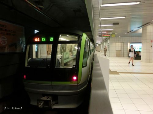 ニュー・ぶらり福岡市─福岡市交通局 天神南駅~天神駅。