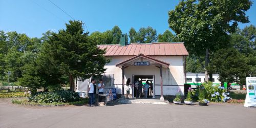 終着駅 新十津川へ。さよならJR札沼北線 ☆一日たった一本の超ローカル線【夏の北海道 4】