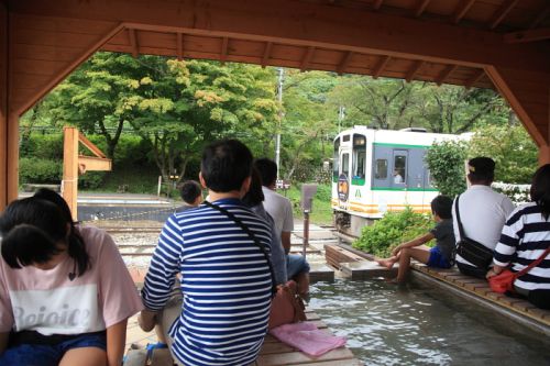 湯野上温泉駅の足湯