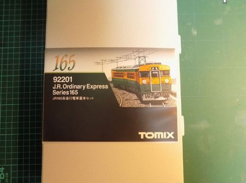 TOMIXの92201他の JR 165系急行電車セットを弄る