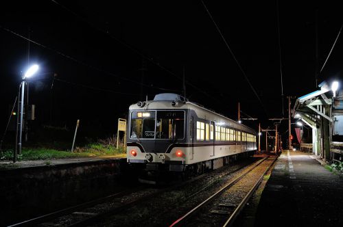 富山地方鉄道