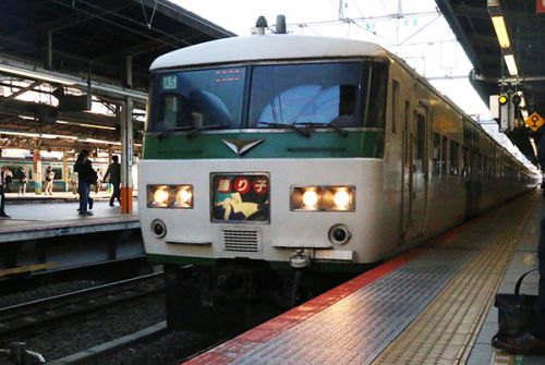 特急踊り子・成田エクスプレスのグリーン車乗り比べ