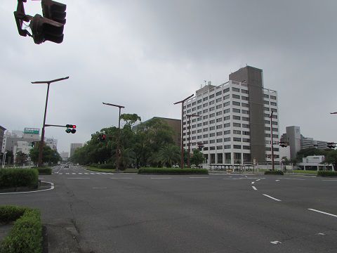 近鉄四日市駅とJR四日市駅を結ぶ、静かな?大通り。 【2017年08月 三重県四日市市】
