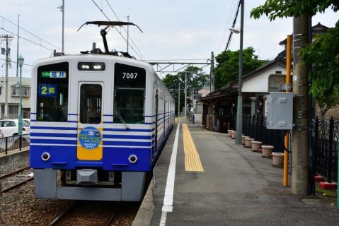 えちぜん鉄道三国芦原線 本荘駅、大関駅