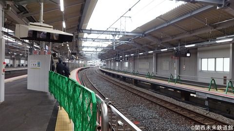 鴫野駅改良工事(おおさか東線) 2019/01/20
