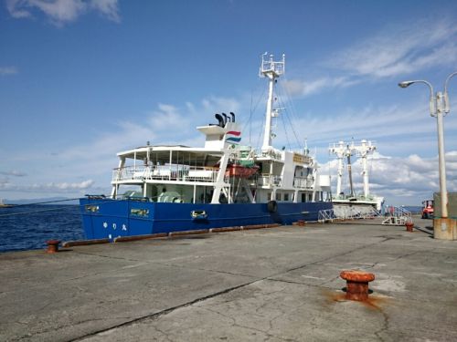 神出鬼没・幻の離島貨客船「ゆり丸」で伊豆諸島 利島へ【日帰り 鉄道&離島航路の旅1】