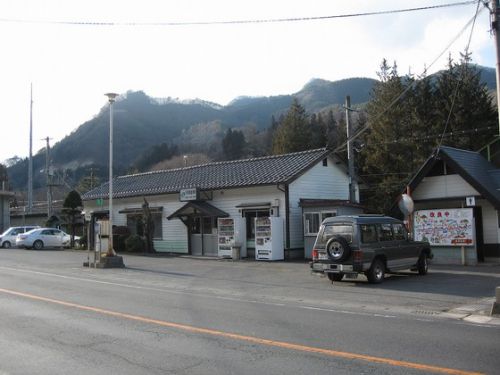 2010年2月に撮影した川原湯温泉駅風景(NO1)