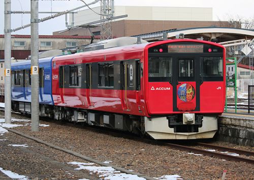 おがナマハゲ絵画展列車が走ります（男鹿線の話題）