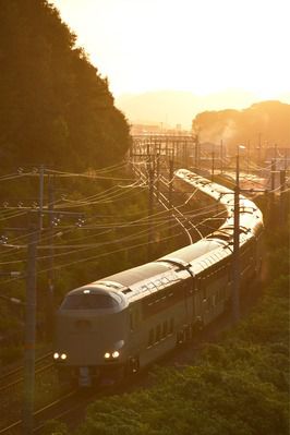 JR西日本の「新たな長距離列車」は「WEST EXPRESS 銀河」と命名