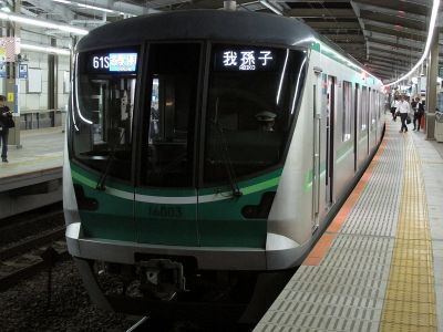 東京メトロ16000系(1次車) 小田急小田原線各駅停車我孫子行き