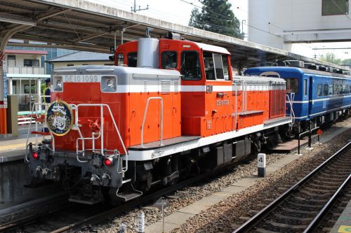 東武・京王が改元の瞬間に合わせて臨時列車を運転! DL大樹「ありがとう平成・こんにちは令和号」は夜行列車!