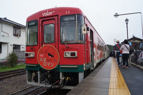 明知鉄道の食堂車「おばあちゃんの山菜弁当列車」に乗車する(2019.5.1)