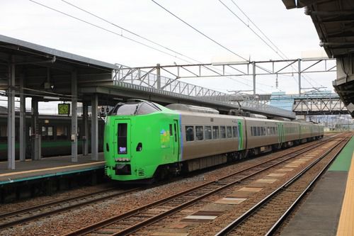旭川行き、特急・ライラック。