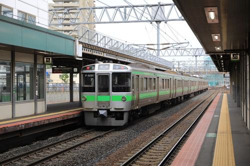 U-Seatのある普通列車・手稲駅