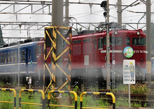 急行津軽と特急つがるがいた今朝の秋田車両センター