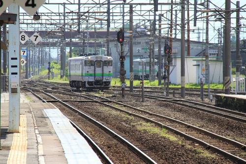 苫小牧駅にて、キハ40形気動車