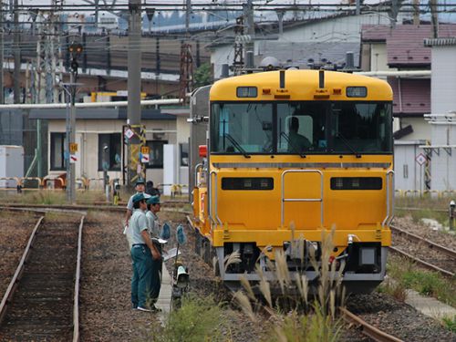 試運転中のキヤE195系がいた弘前駅&秋田車両センター