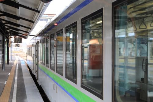 キハ150形気動車・小樽駅