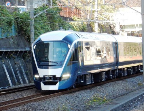 【撮り鉄】JR東日本E261系「サフィール踊り子」新型車両試運転を撮影に出撃して参りましたヽ(=´▽`=)ノ【見事撃沈(泣)】