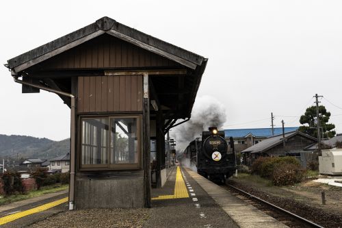 宮野駅通過とおまけショット(山口線)