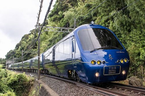 東急、北海道で豪華列車 3泊68万円、すし職人同乗